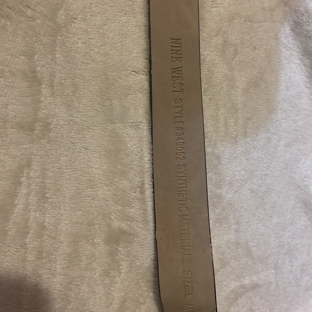 Belt - Picture 4 of 5
